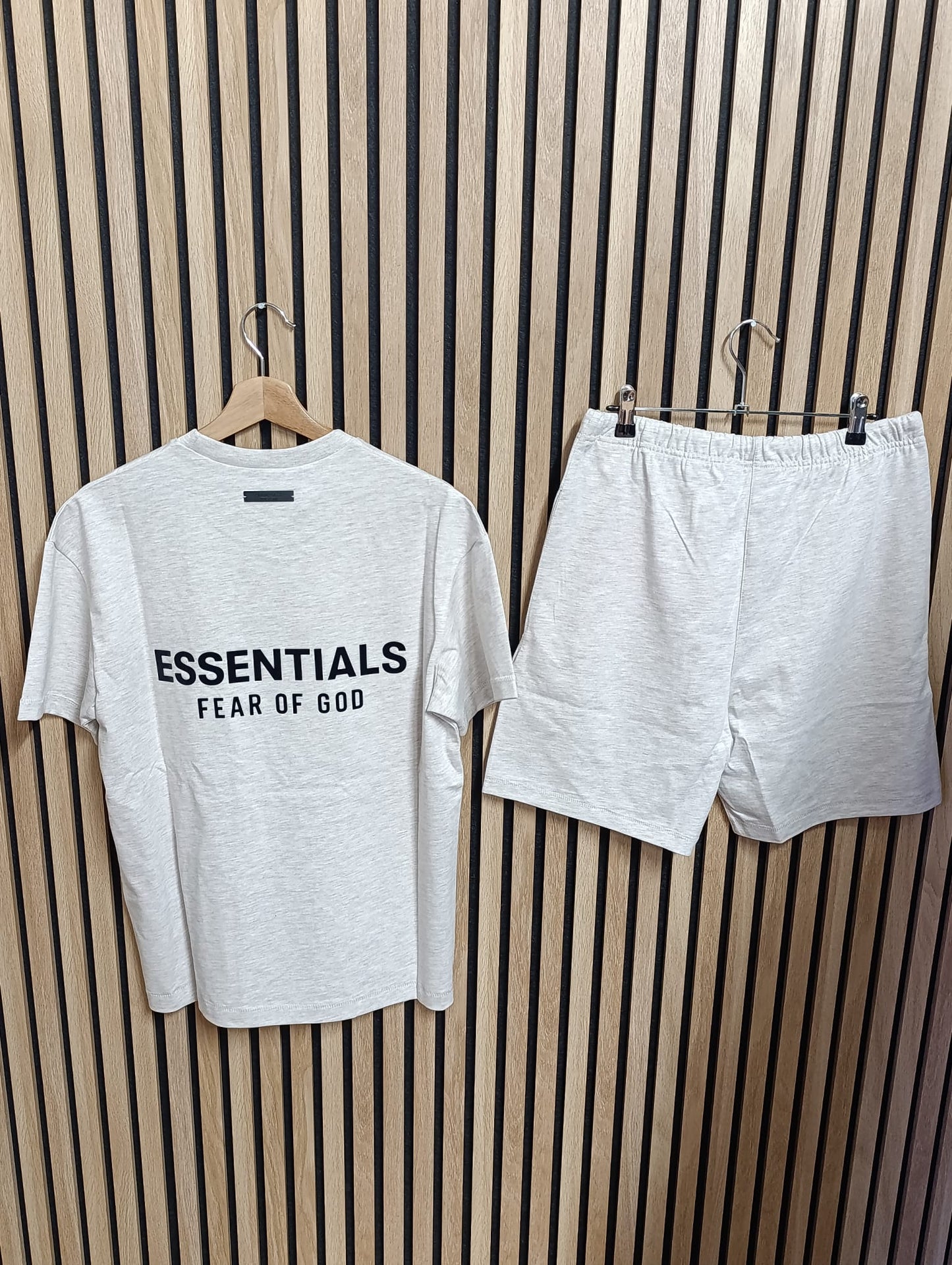 Ensemble essentiels