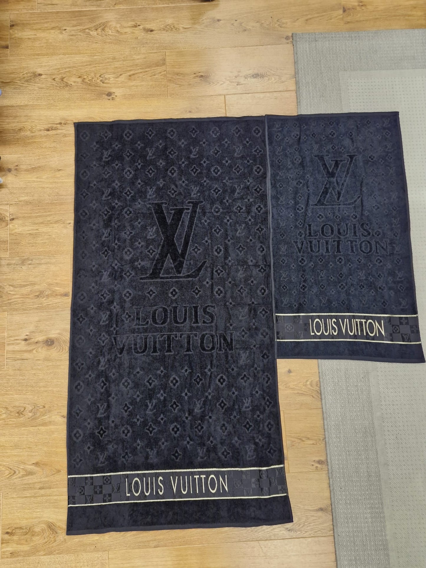 Essuies lv