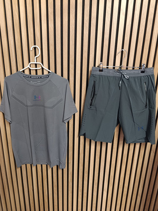 Ensemble under armour