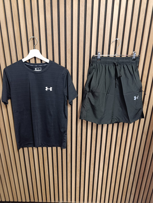 Ensemble under armour