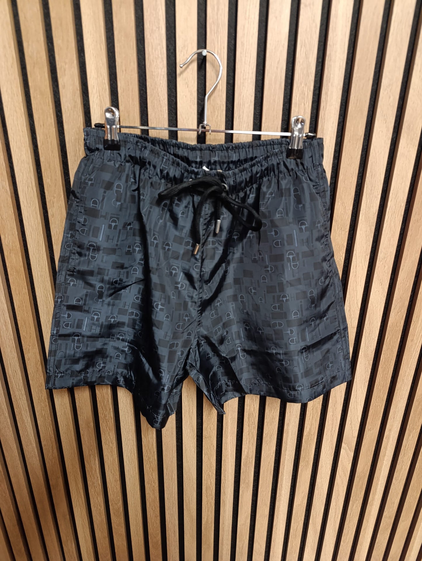 Short hermes