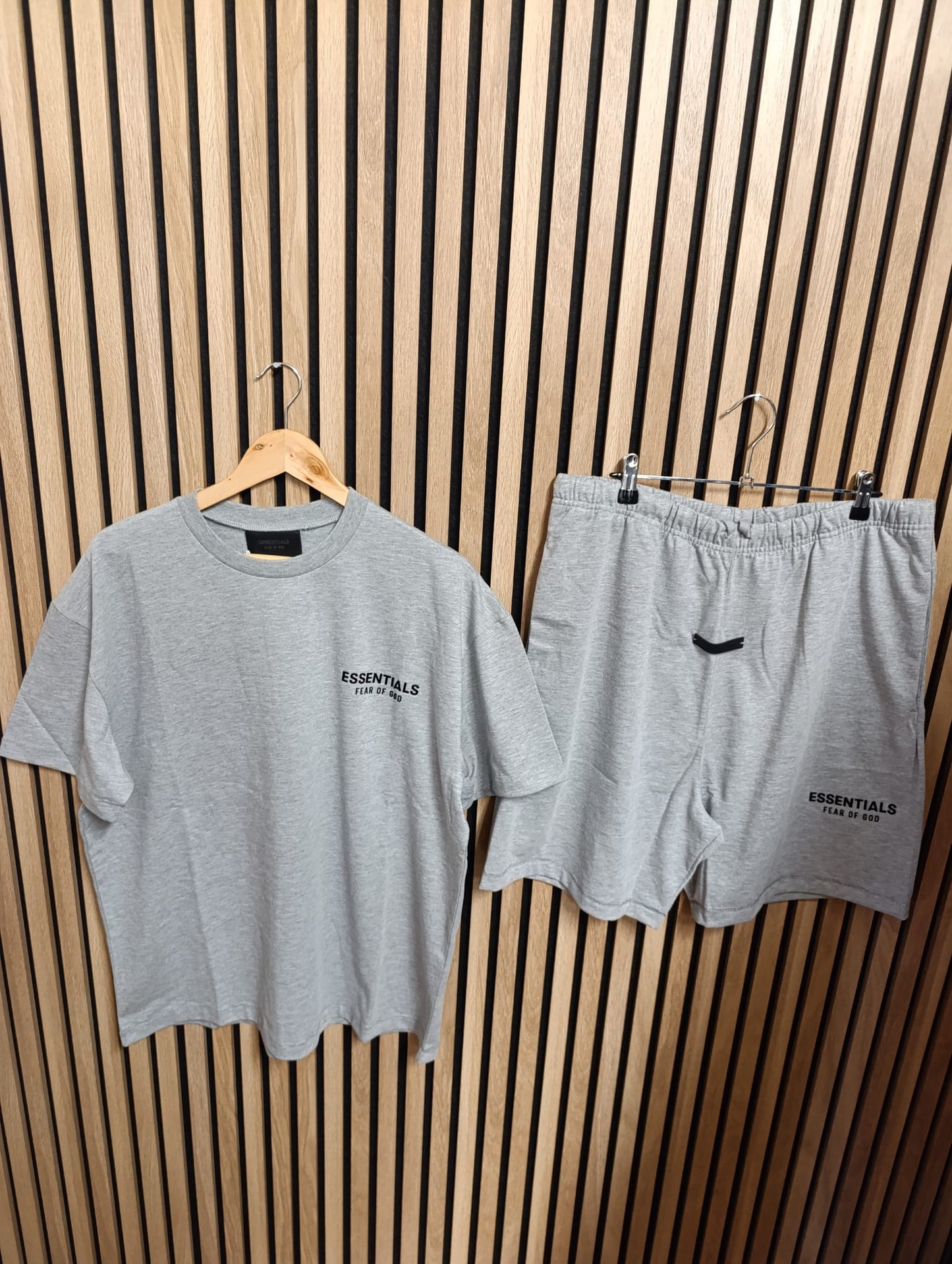 Ensemble essentiels
