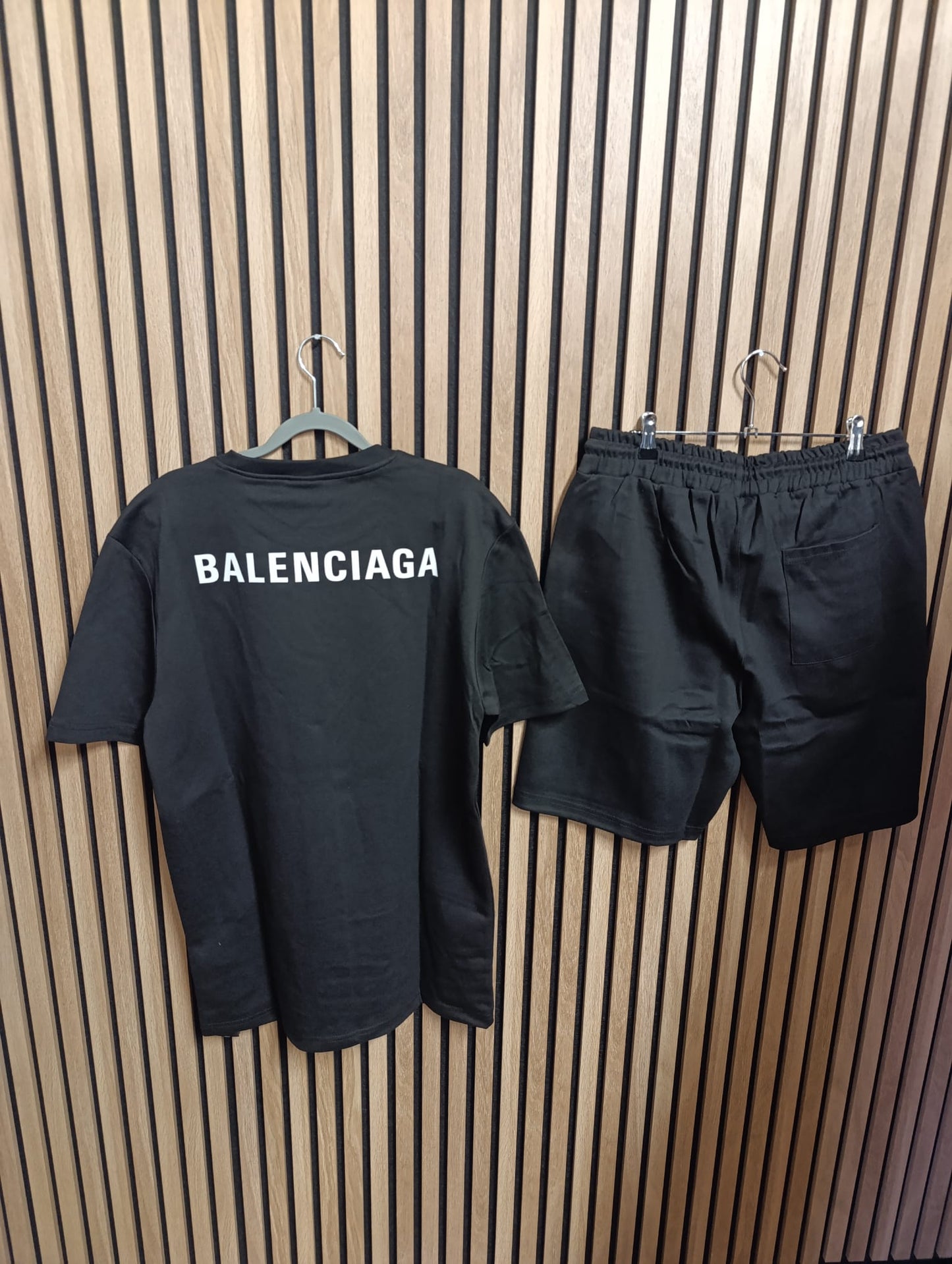 Ensemble balenciaga