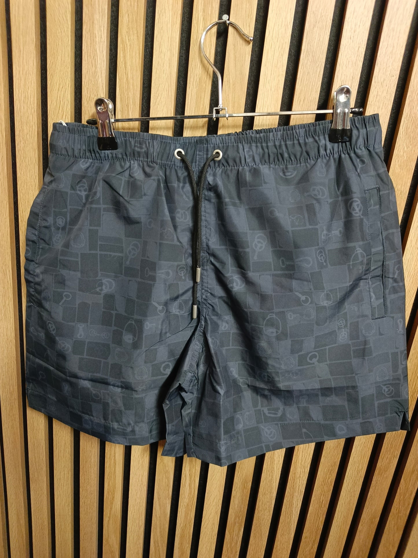 Short hermes