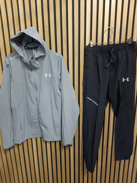 Survetment under armour