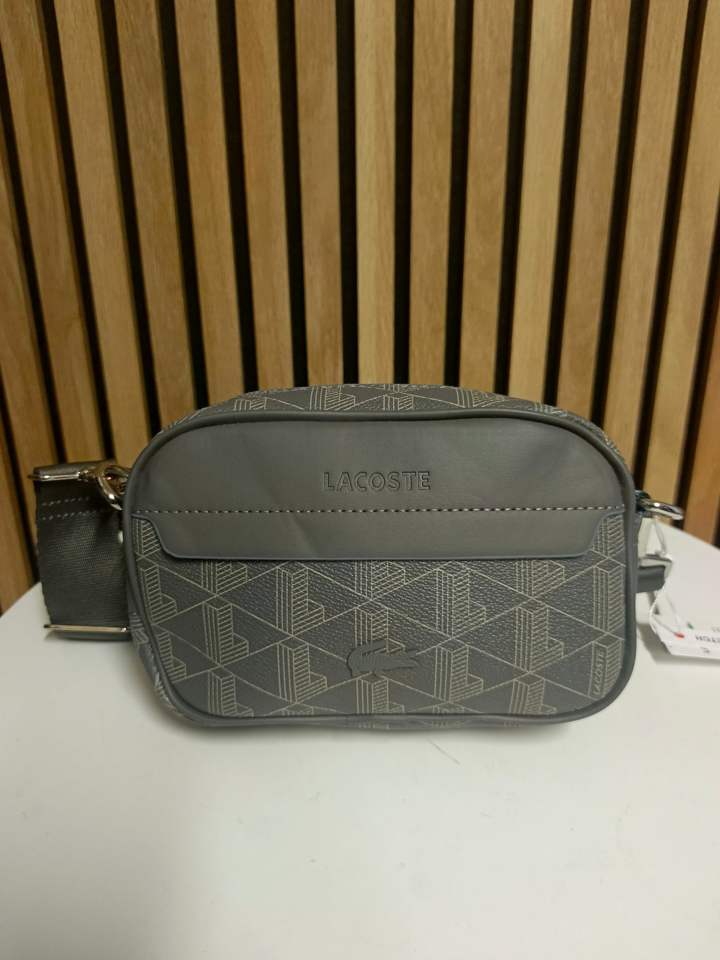 Sacoche lacoste