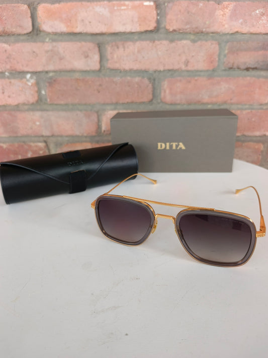 Lunette dita