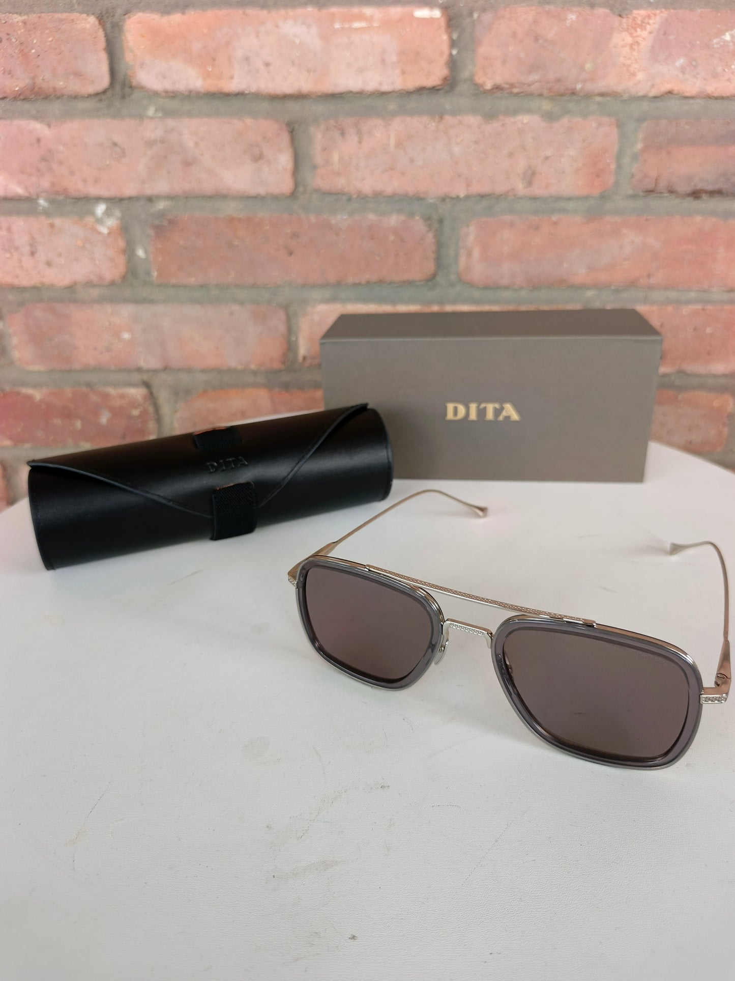 Lunette dita